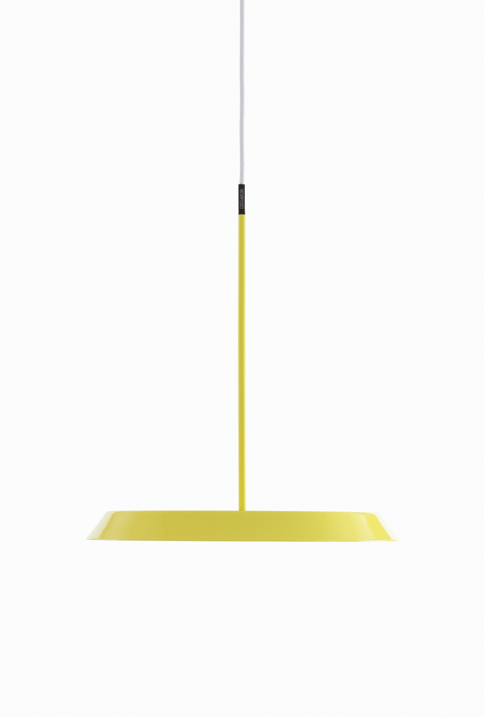 Koenig-Pendant-yellow-on-white-background